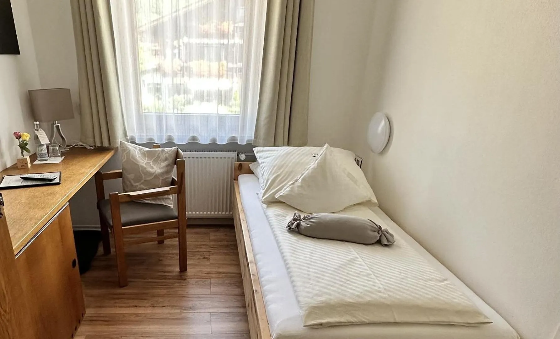 Gaestehaus Wiesegg Reit im Winkl Bed & Breakfast
